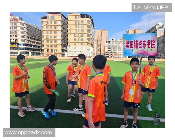 卡塔尔足球星歌闪耀绿茵展现激情与团结的独特魅力